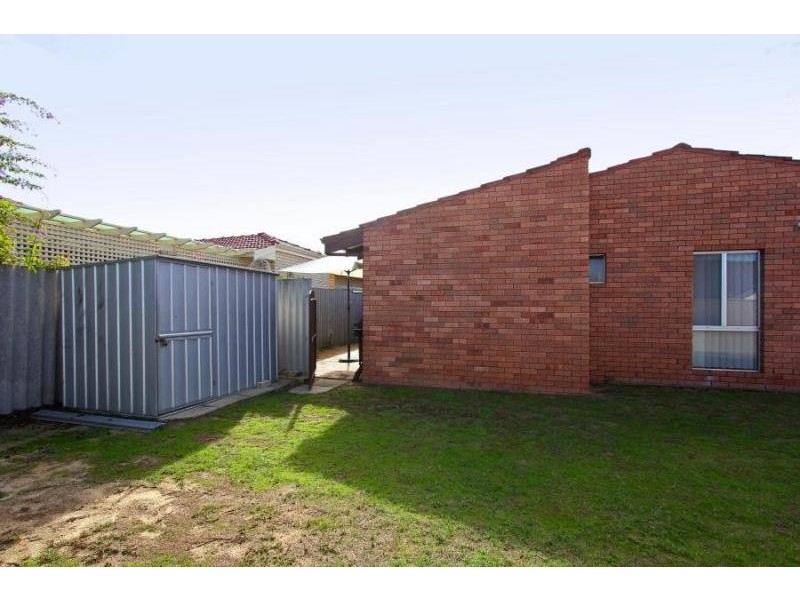 4/12 Walga Court, Yokine WA 6060