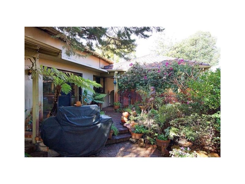 32 Regent Street West, Mount Lawley WA 6050