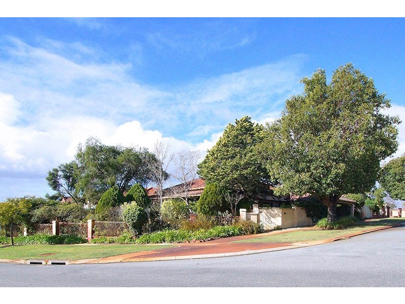 32 Regent Street West, Mount Lawley WA 6050