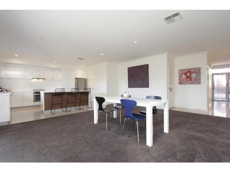 71B Tenth Ave, Inglewood WA 6052