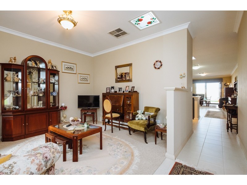 5 Williams Road, Yokine WA 6060