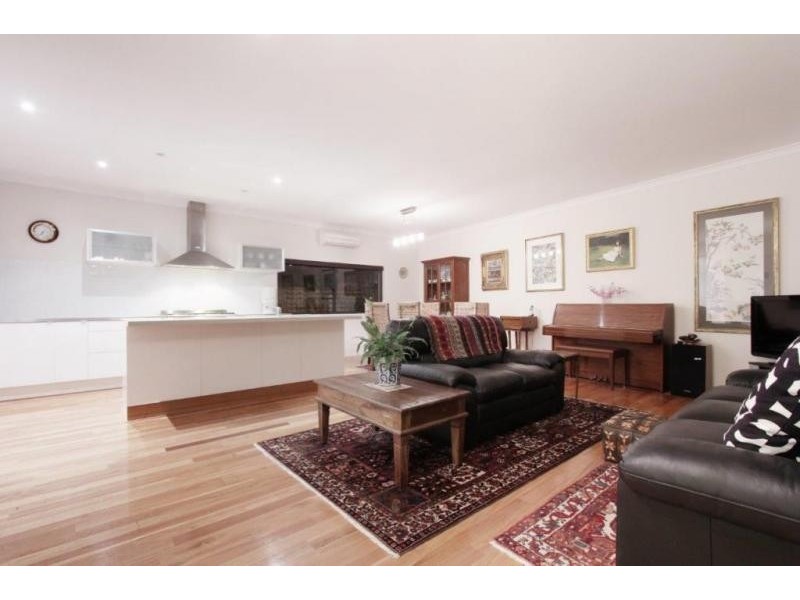 21 McKimmie Street, Embleton WA 6062