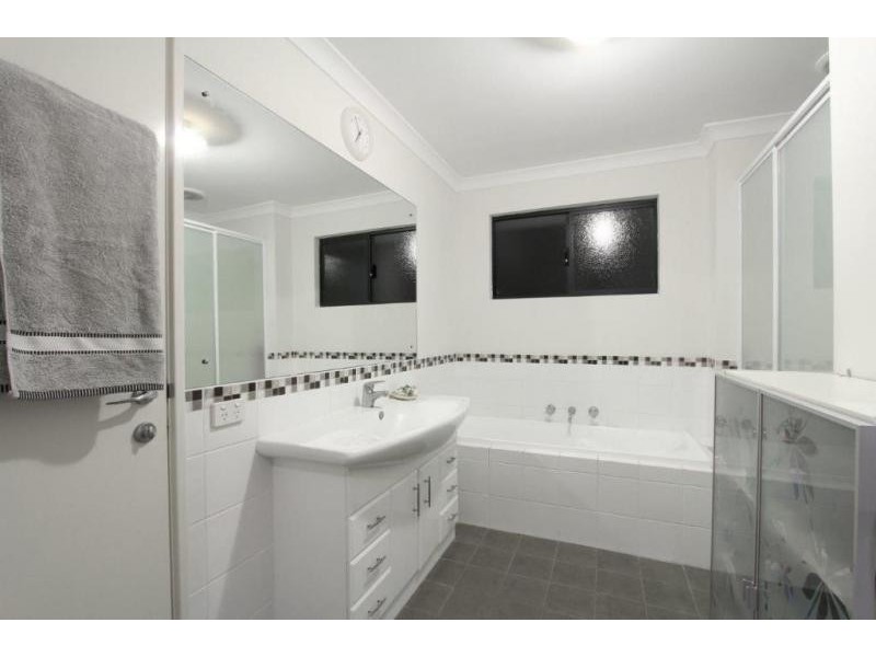 21 McKimmie Street, Embleton WA 6062