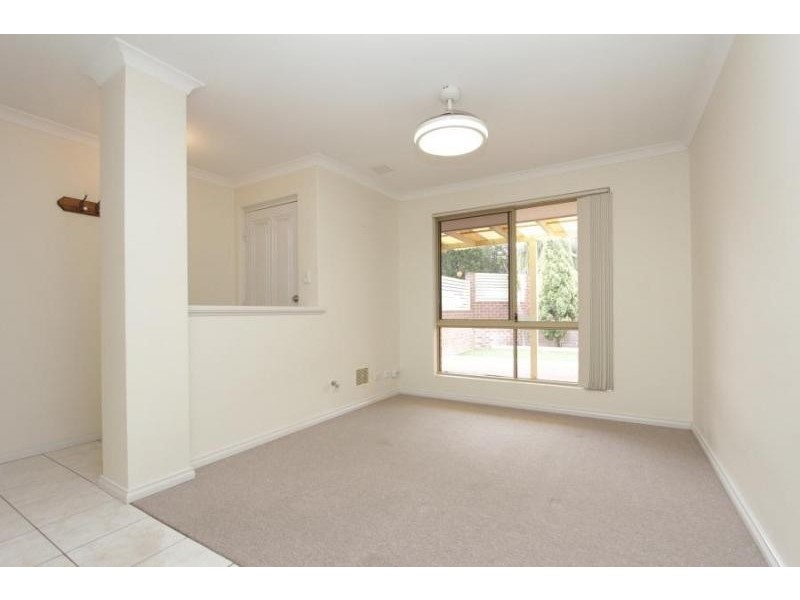 1/40 Michael St, Yokine WA 6060