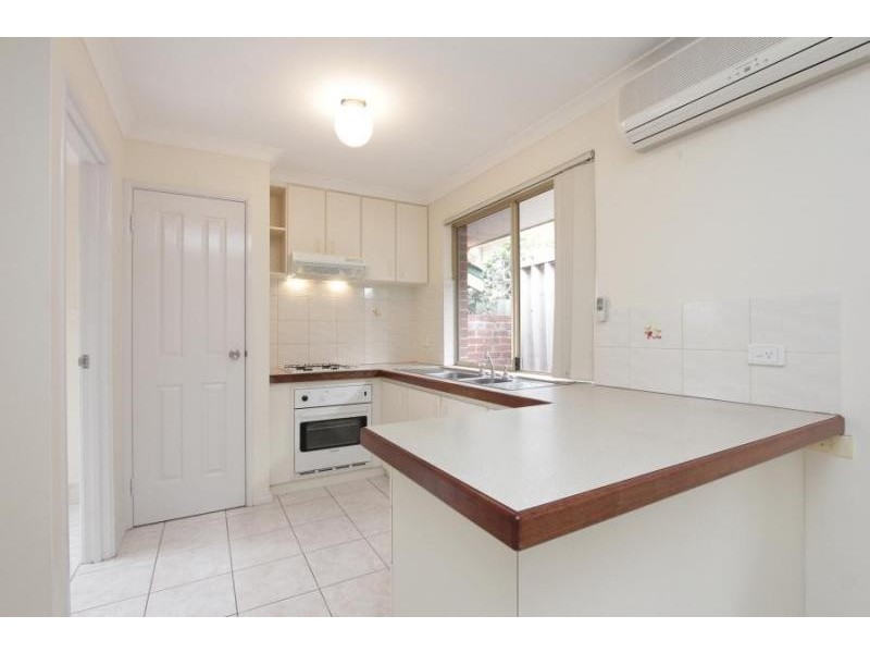 1/40 Michael St, Yokine WA 6060