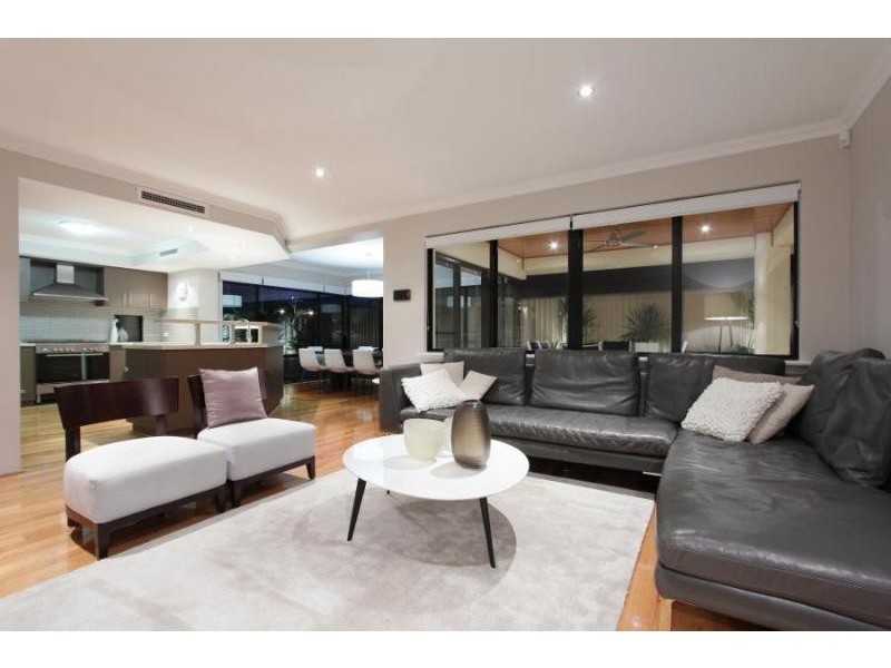 20 Halifax Road, Maylands WA 6051