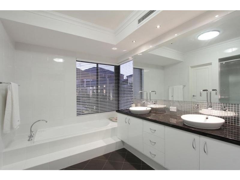 20 Halifax Road, Maylands WA 6051