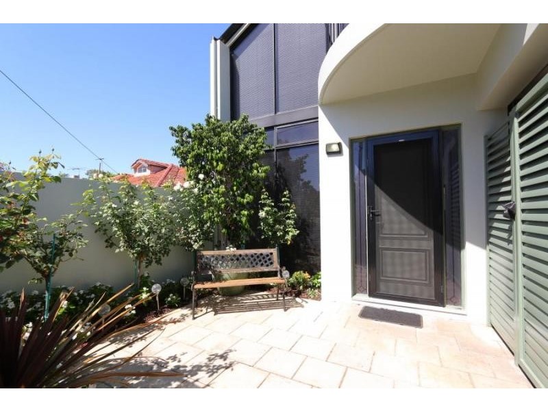 17 Lanark Street, Coolbinia WA 6050