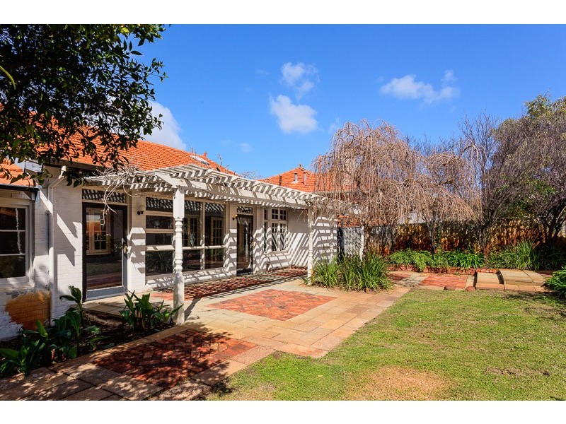 4 Thirlmere Road, Mount Lawley WA 6050