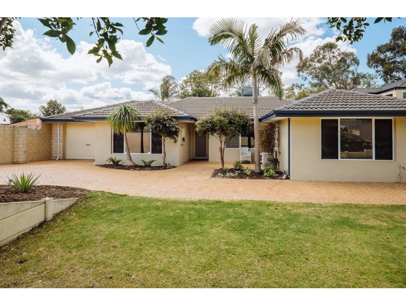 15 Cobden Street, Bayswater WA 6053