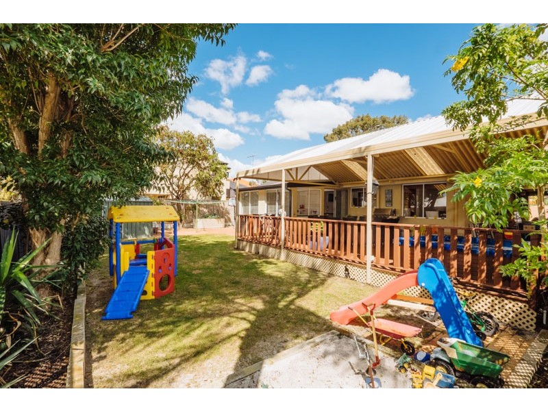 15 Cobden Street, Bayswater WA 6053
