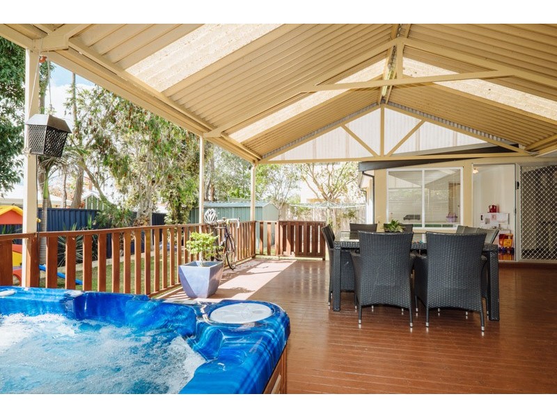 15 Cobden Street, Bayswater WA 6053