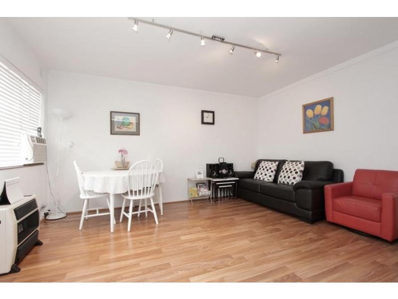 3/109 Pola Street, Dianella WA 6059