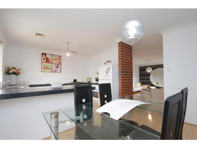 18/83 Peninsula Road, Maylands WA 6051