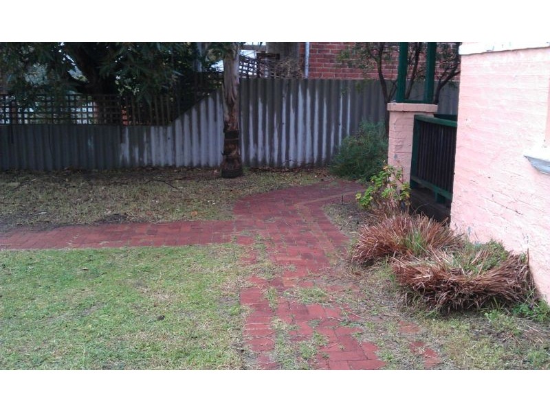 23 Tenth Avenue, Maylands WA 6051