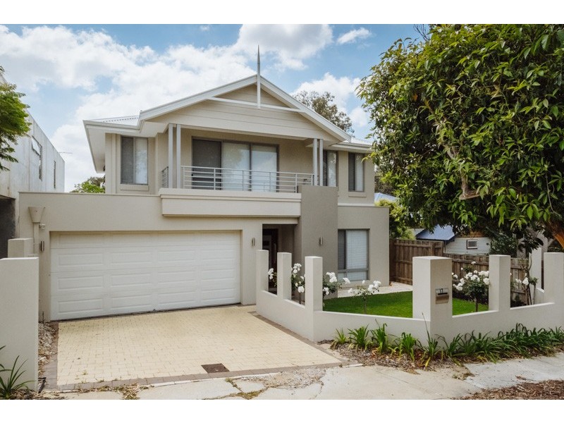 17 Darby Street, Bayswater WA 6053