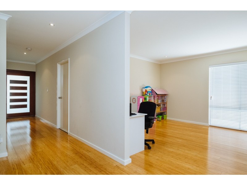 17 Darby Street, Bayswater WA 6053