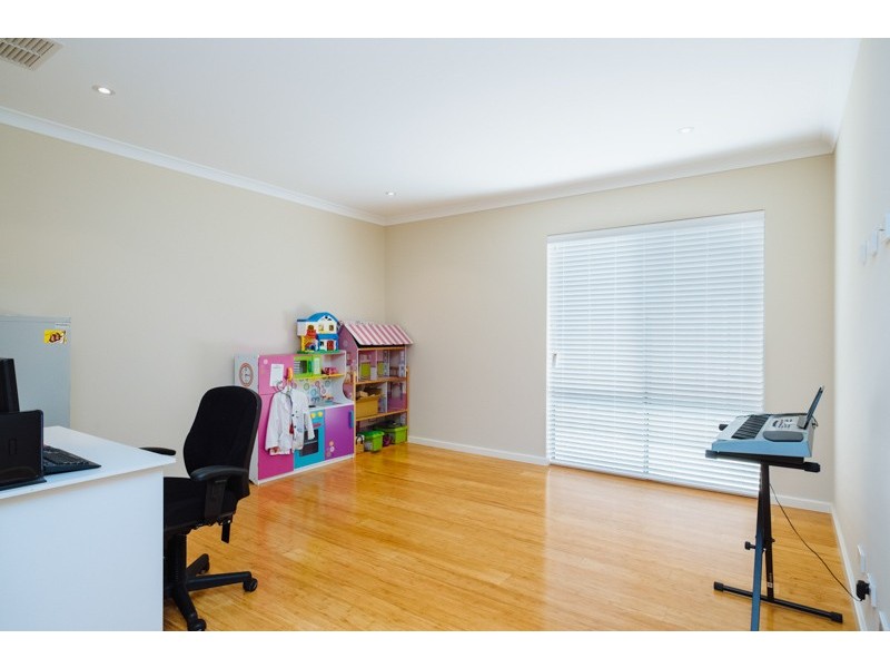 17 Darby Street, Bayswater WA 6053