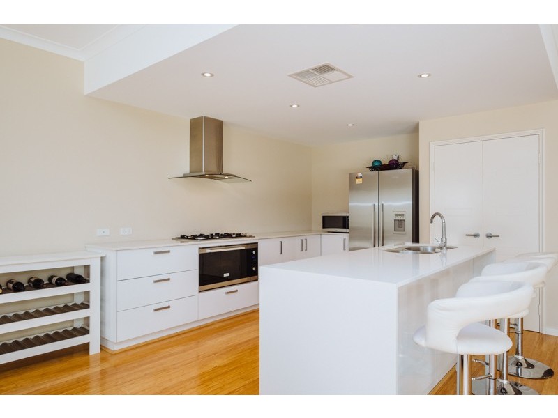 17 Darby Street, Bayswater WA 6053