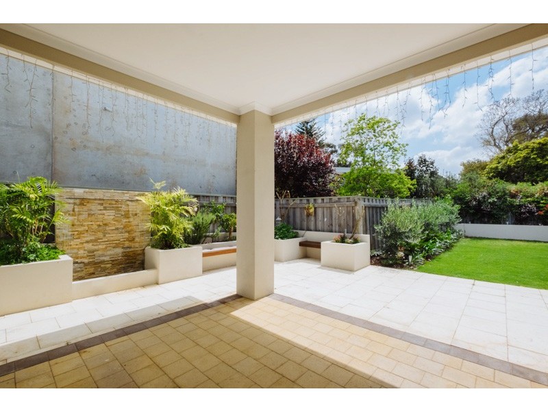 17 Darby Street, Bayswater WA 6053