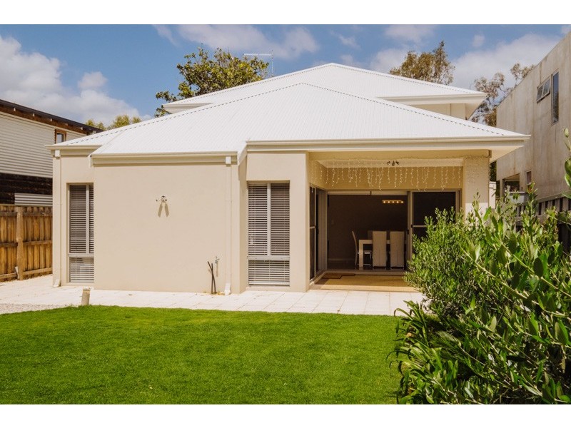 17 Darby Street, Bayswater WA 6053