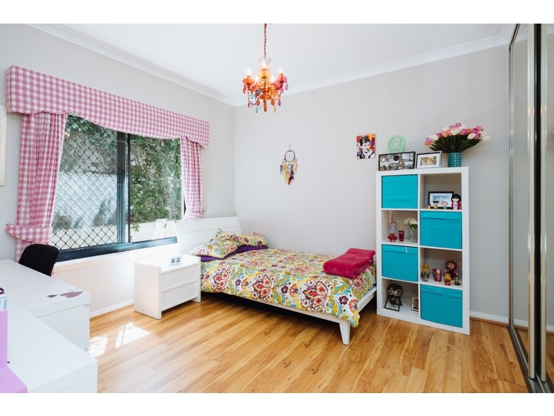 8A Wandarrie Avenue, Yokine WA 6060