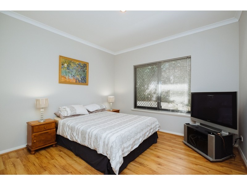 8A Wandarrie Avenue, Yokine WA 6060