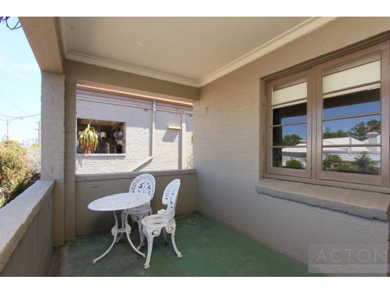 4/269 Stirling Street, Highgate WA 6003