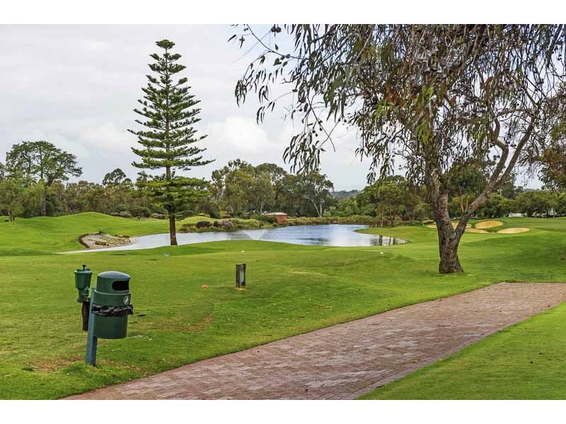 15 Hindmarsh Avenue, Yokine WA 6060