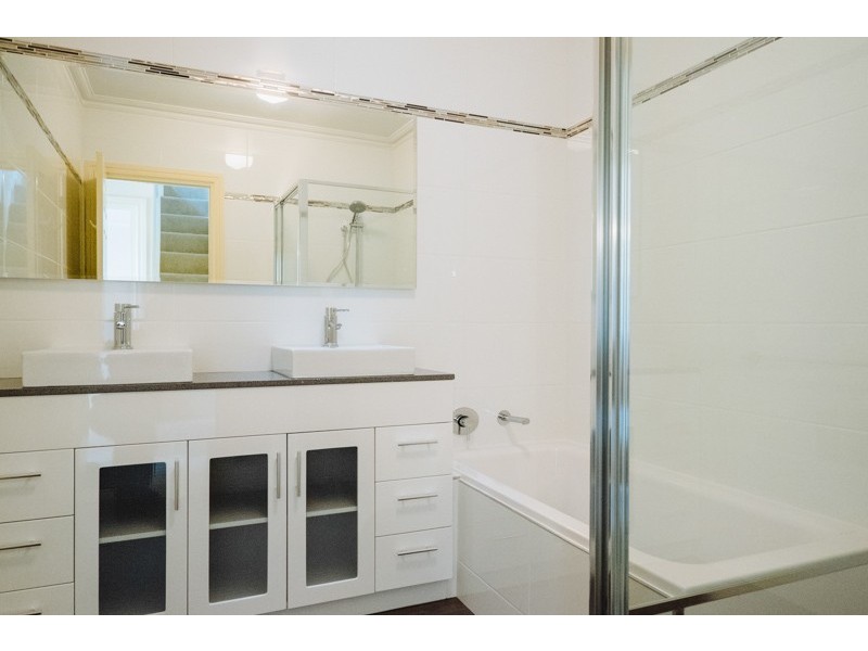 Unit 1/127 Ninth Avenue, Inglewood WA 6052