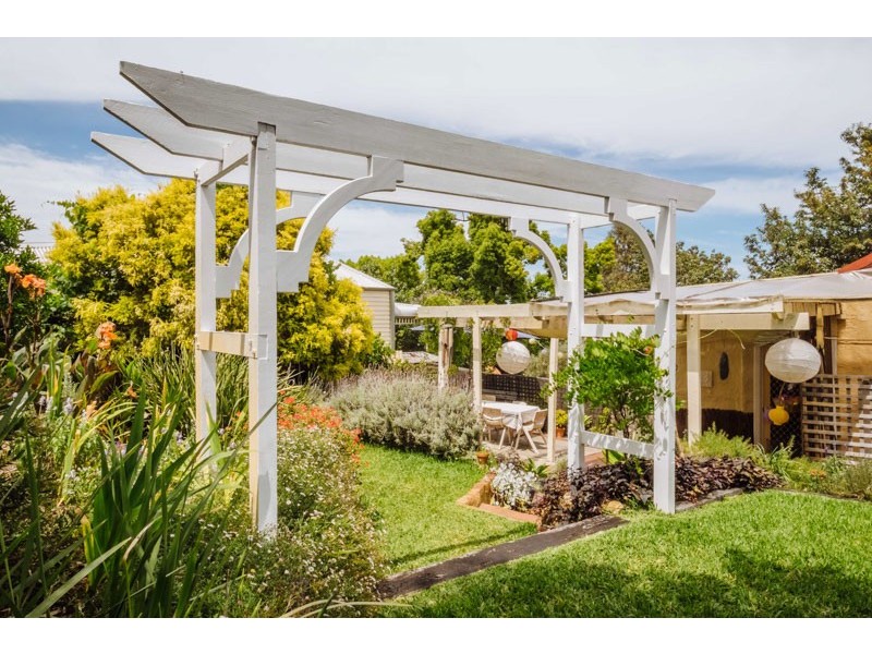 57 King William Street, Bayswater WA 6053