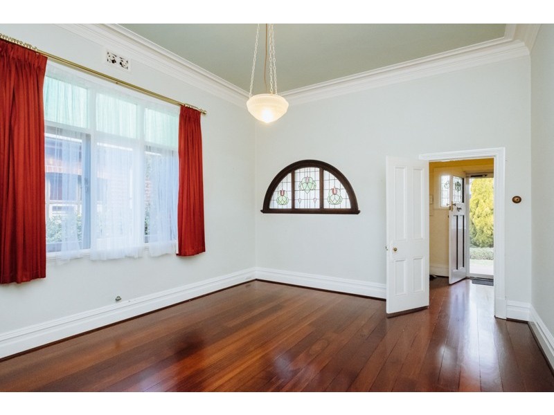 14 Third Avenue, Mount Lawley WA 6050