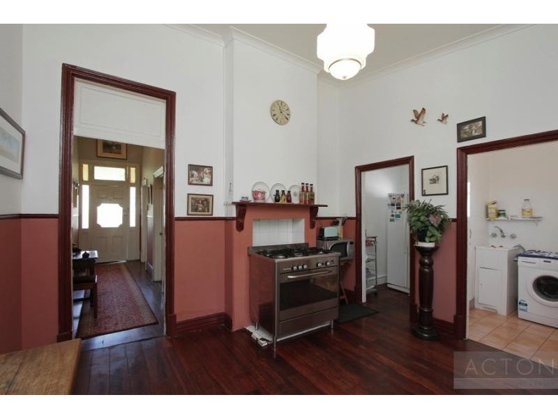 7 Lacey Street, Perth WA 6000