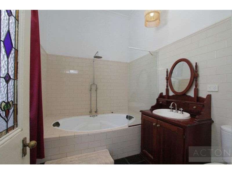 7 Lacey Street, Perth WA 6000