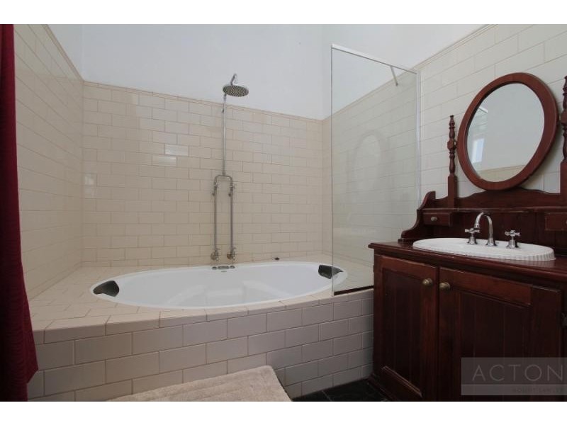 7 Lacey Street, Perth WA 6000