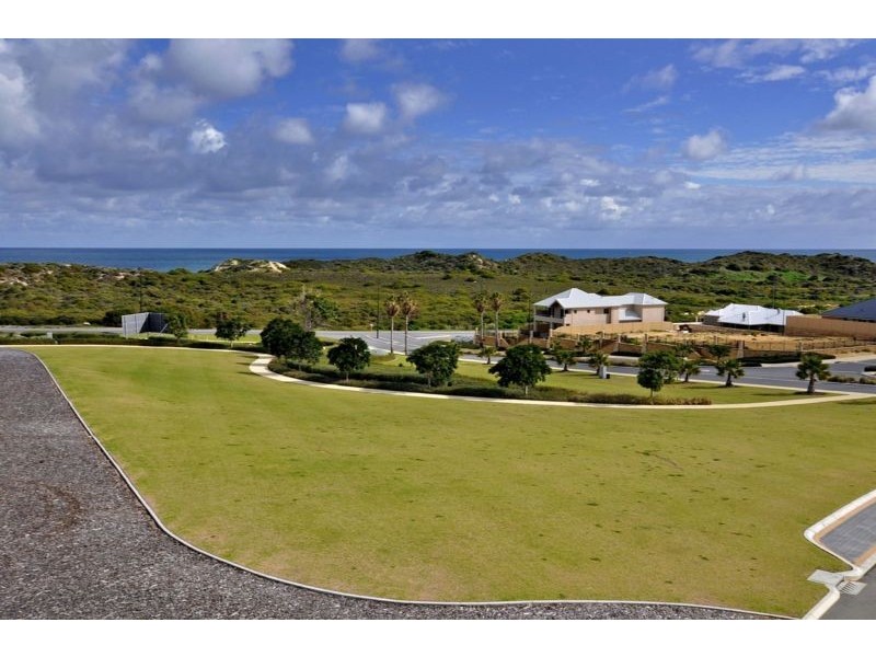 9 Wistari Circle, Two Rocks WA 6037