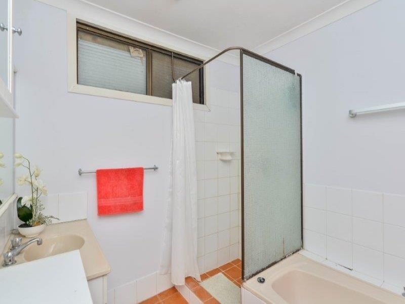 64 The Strand, Bayswater WA 6053