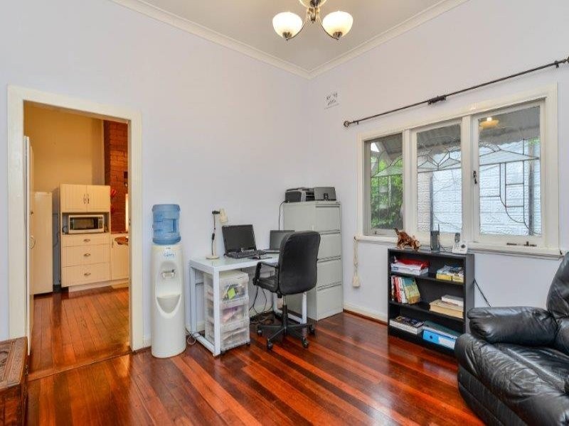 64 The Strand, Bayswater WA 6053