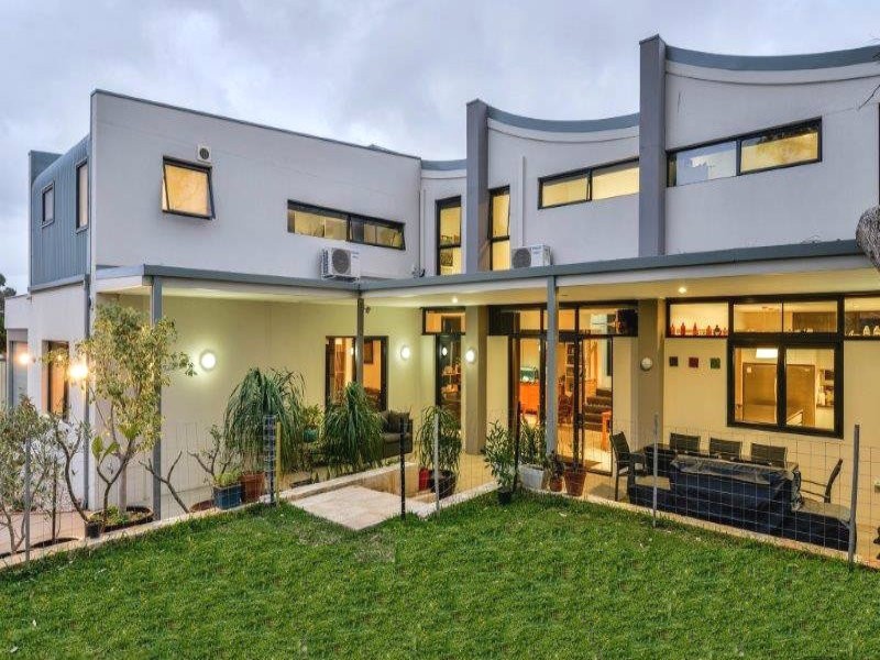 64A The Strand, Bayswater WA 6053