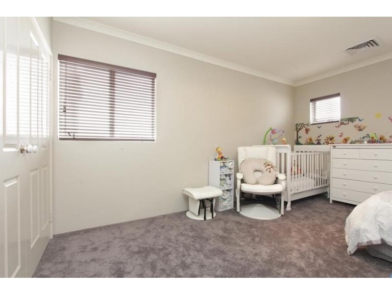 36 Dehavilland View, Maylands WA 6051
