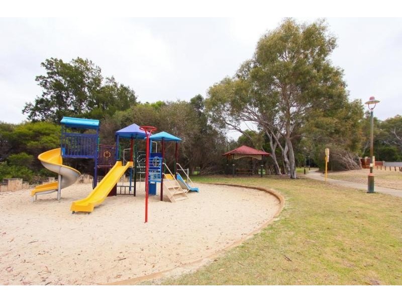 36 Dehavilland View, Maylands WA 6051