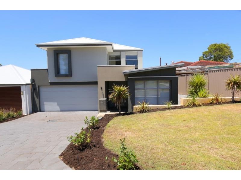 4A Burns Avenue, Yokine WA 6060
