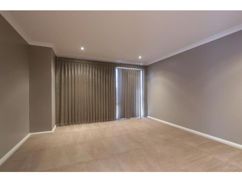 4A Burns Avenue, Yokine WA 6060