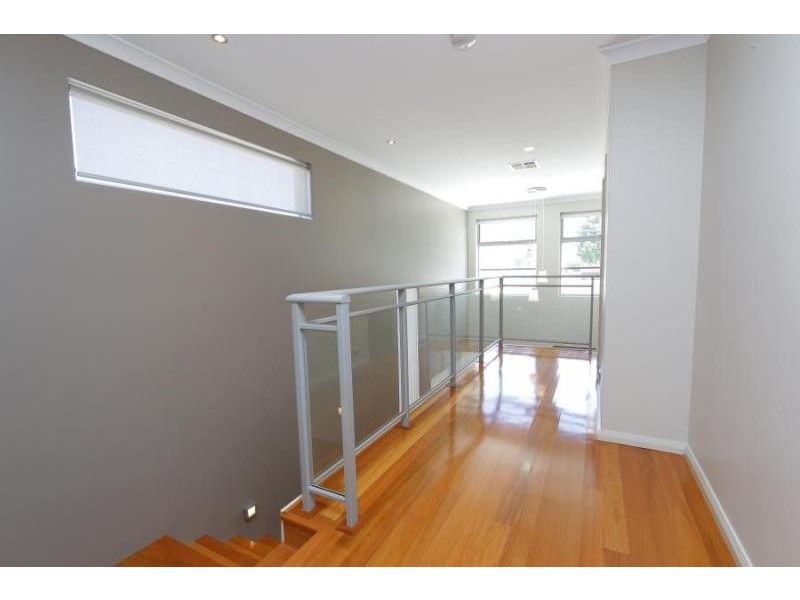 4A Burns Avenue, Yokine WA 6060