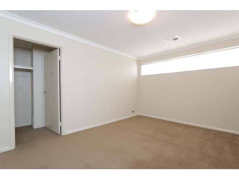 4A Burns Avenue, Yokine WA 6060