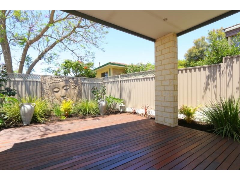 4A Burns Avenue, Yokine WA 6060