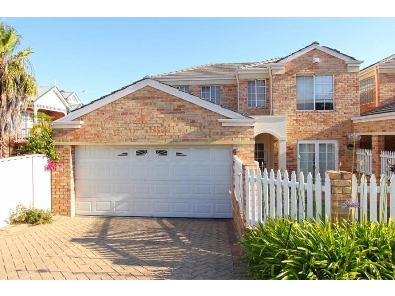 2/57 Kirkham Hill Terrace, Maylands WA 6051