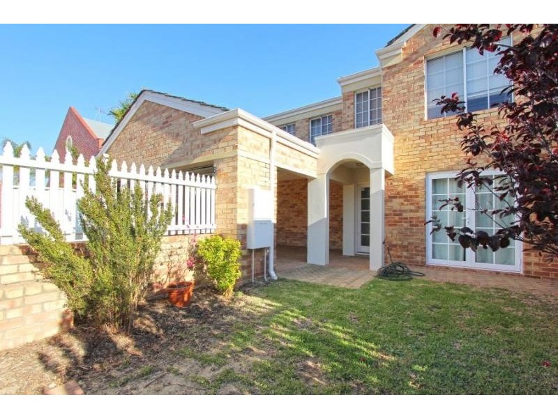 2/57 Kirkham Hill Terrace, Maylands WA 6051