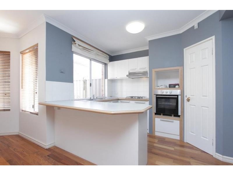 2/57 Kirkham Hill Terrace, Maylands WA 6051