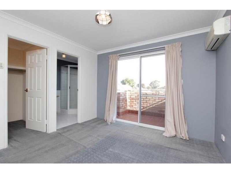 2/57 Kirkham Hill Terrace, Maylands WA 6051